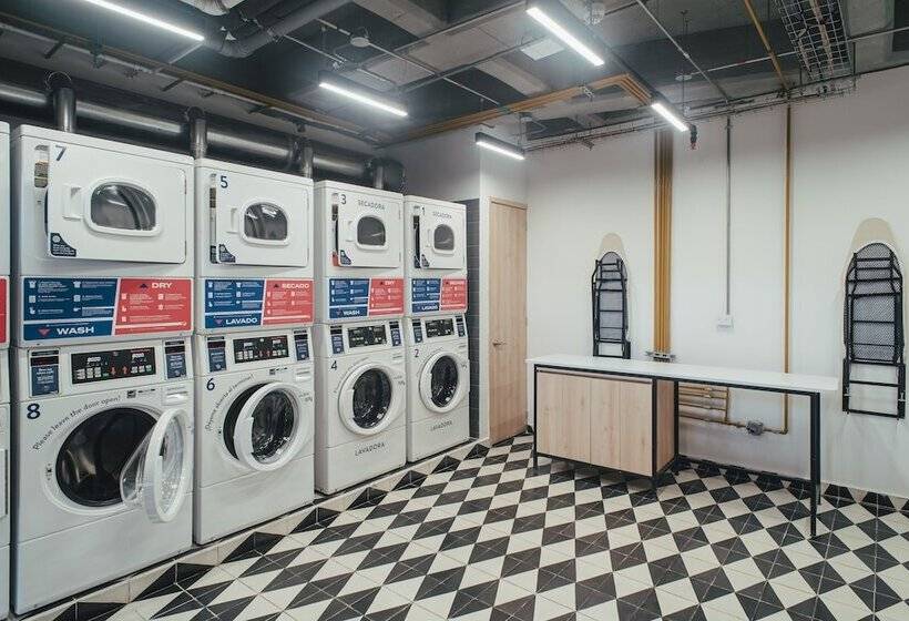 בית מלון כפרי Uma Suites Chia