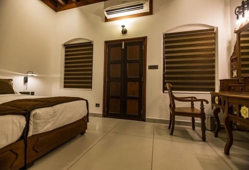 فندق Villa De 1945