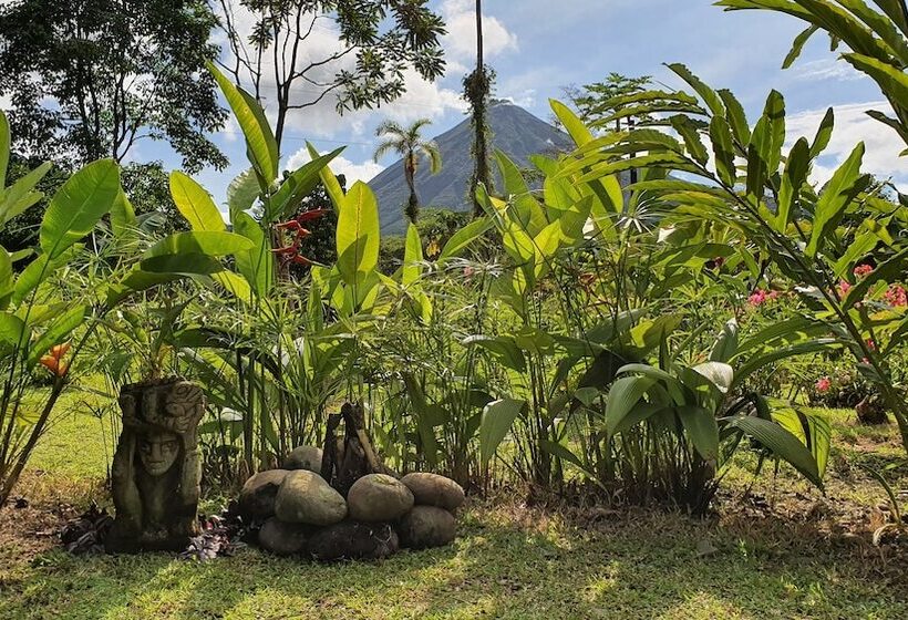 فندق Yellow Tree Suites