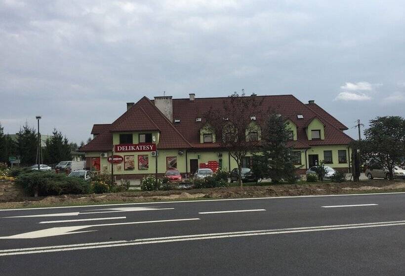 هتل Zajazd Namysłowiak