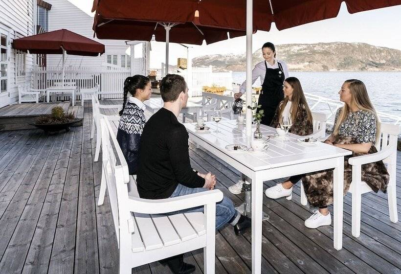 Angvik Gamle Handelssted   By Classic Norway Hotels