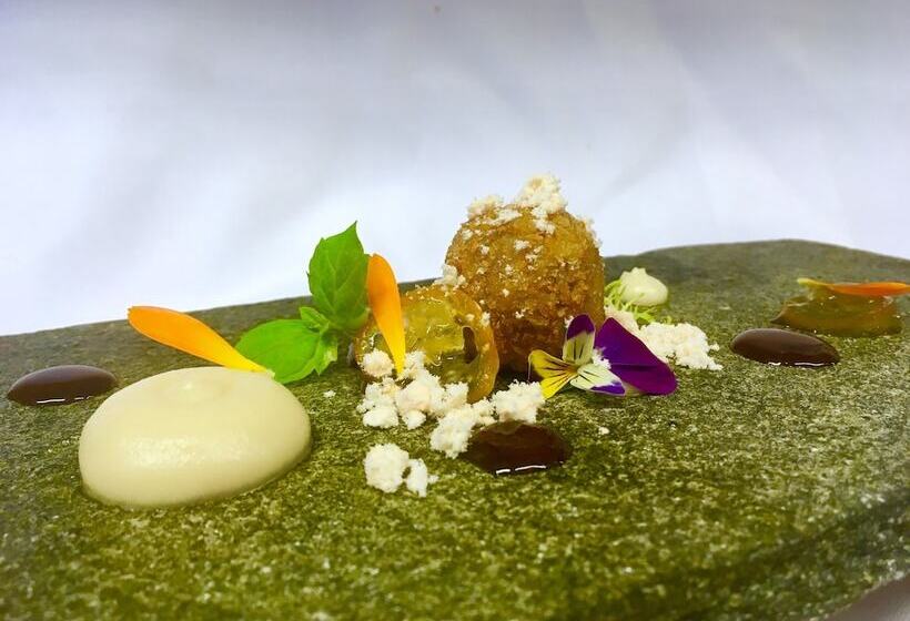 Angvik Gamle Handelssted   By Classic Norway Hotels