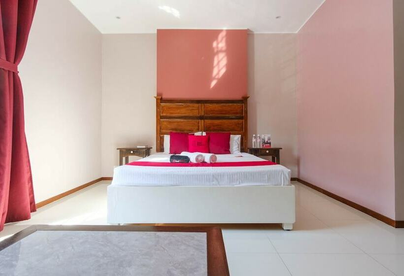 هتل Reddoorz Plus @ West Nautical Road Puerto Galera