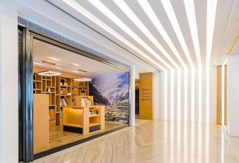 Atour Hotel Grand Mercantile Exchange Kunming