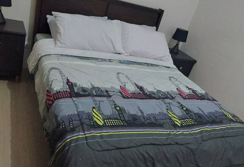 Henry S Newport Deluxe Condotel