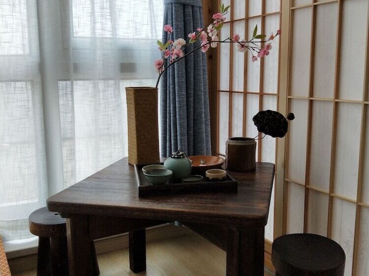 Отель 25 Degree Sea Boutique Homestay