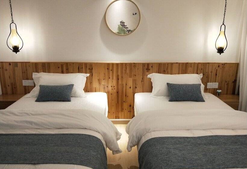 Отель 25 Degree Sea Boutique Homestay