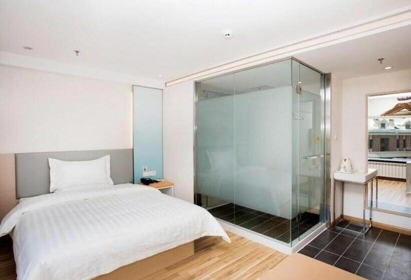 هتل 7 Days Inn Harbin West Railway Station