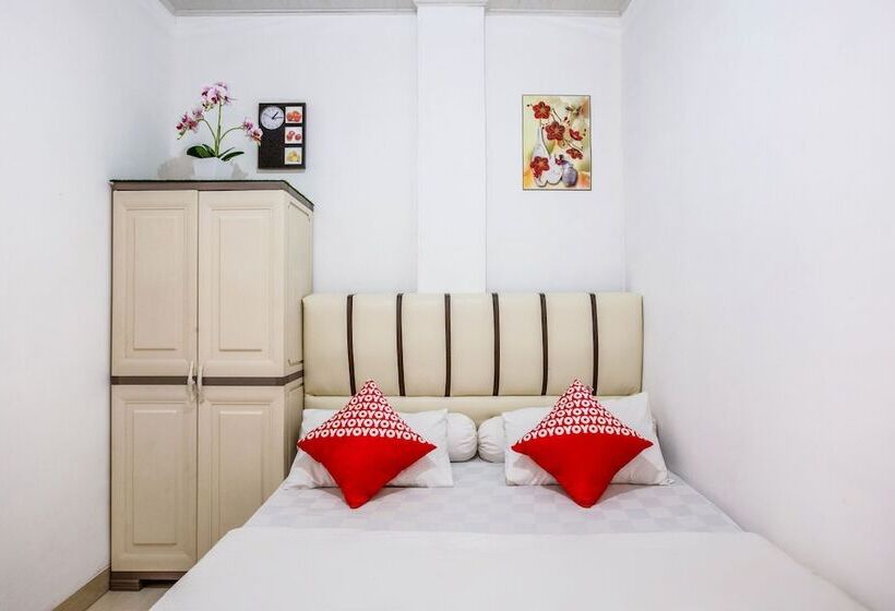 Отель Alex Hostel By Oyo Rooms