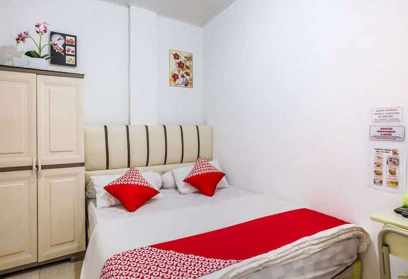 Отель Alex Hostel By Oyo Rooms