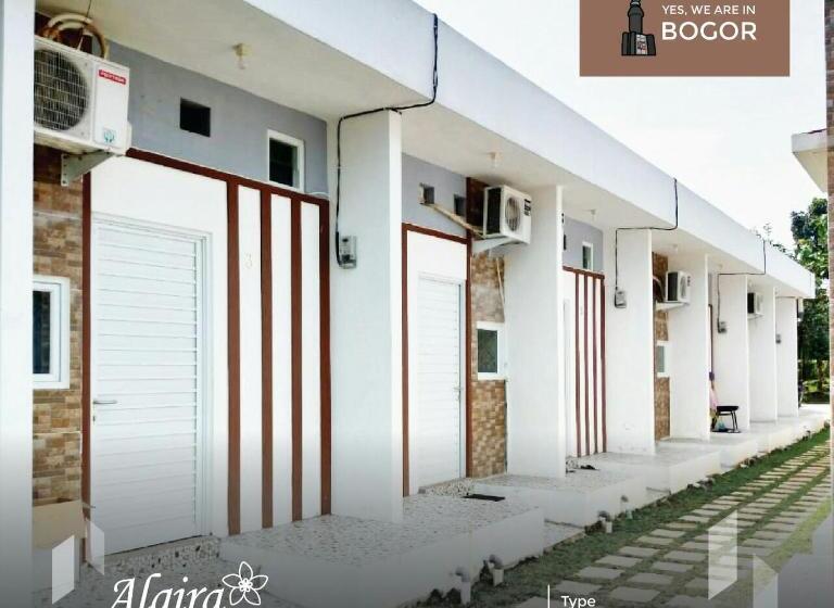 ホテル Algira Guest House Gunungbatu Syariah