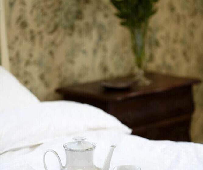 هتل Castle Of Hsuehyun