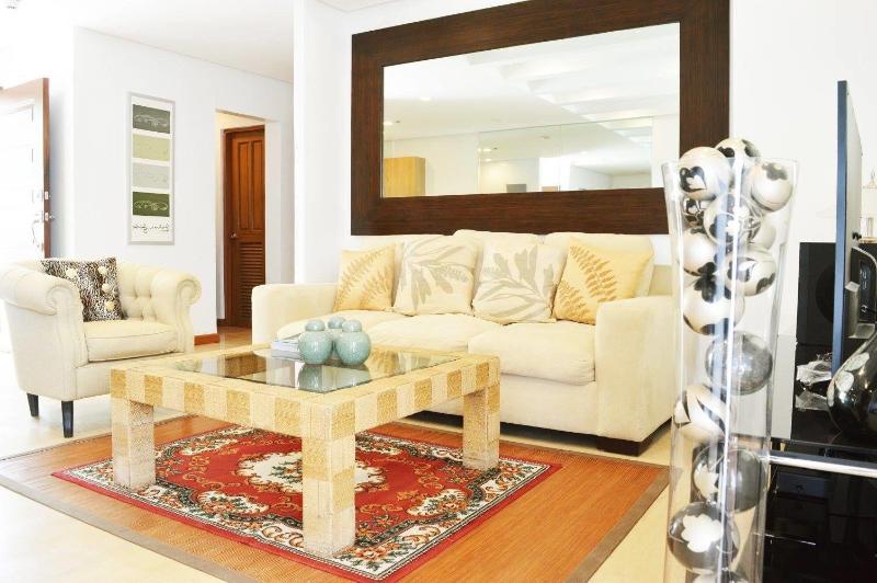 호텔 Centtro Residences