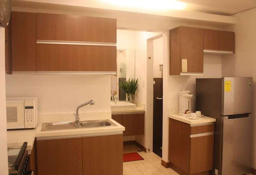 호텔 Centtro Residences