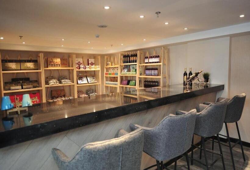 Chonpines Hotel Harbin Songbei Sunac Park