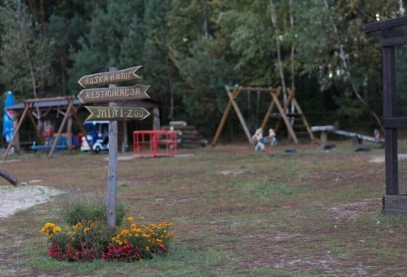 فندق Gościniec Folwark Nadawki