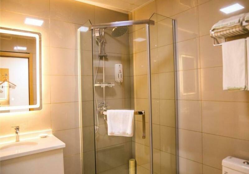 Отель Greentree Inn Nanjing Zhongshan Mausoleum Scenic Area Zhongling Street Subway Station Express