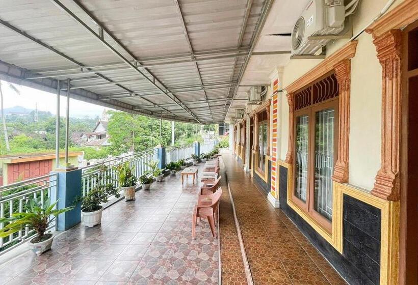 Отель Harapan Isyes Syariah Redpartner