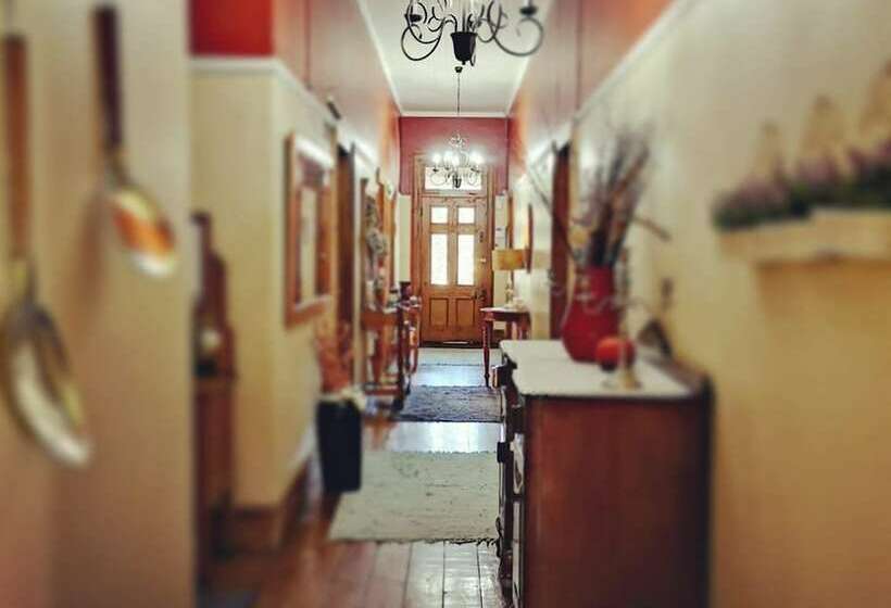 בית מלון כפרי Heidelberg Lodge