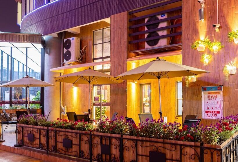 هتل James Joyce Coffetel Foshan Zhangcha