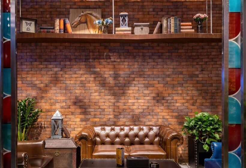 هتل James Joyce Coffetel Foshan Zhangcha