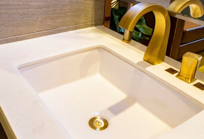 هتل James Joyce Coffetel Foshan Zhangcha