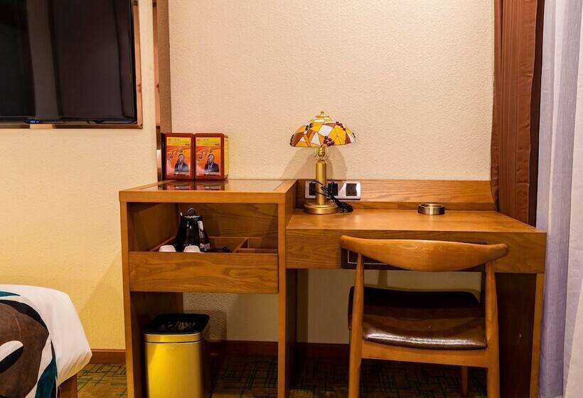 هتل James Joyce Coffetel Foshan Zhangcha