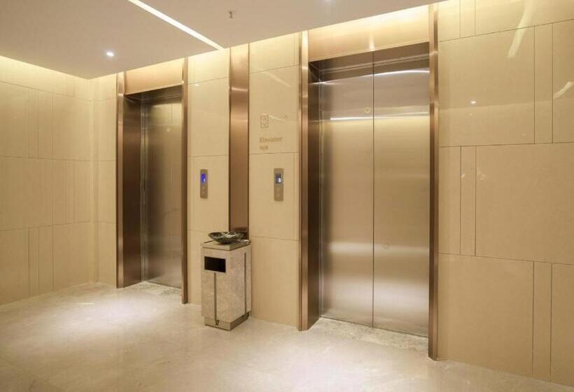 Lavande Hotel·tianmen Xincheng