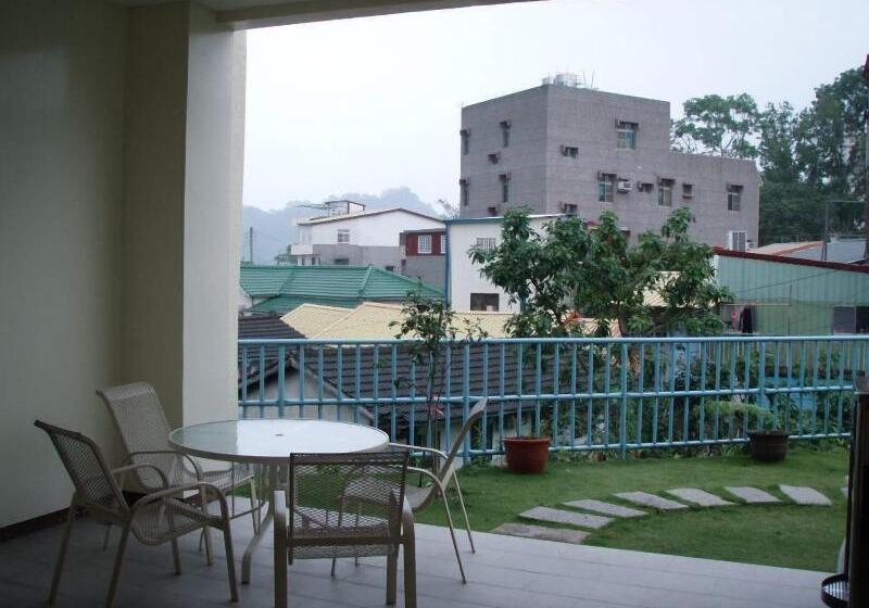 هتل Li Quan Hot Spring Resort