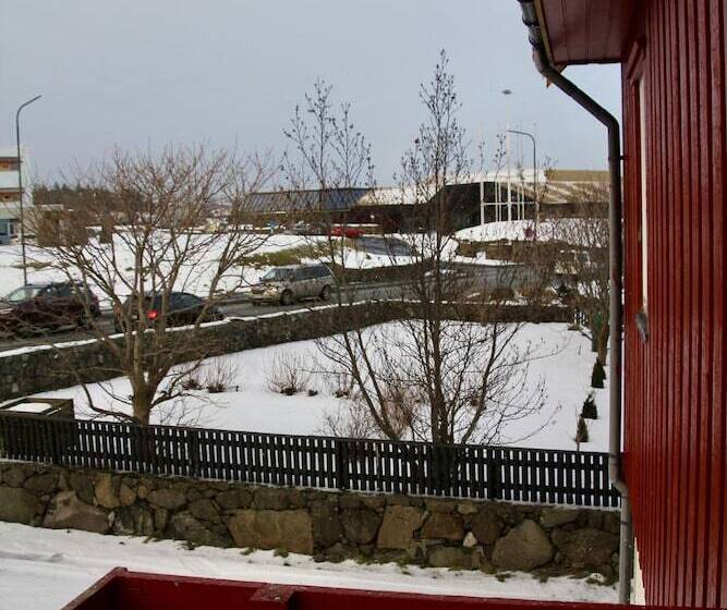 בית מלון כפרי Nordic Inn Thorshavn