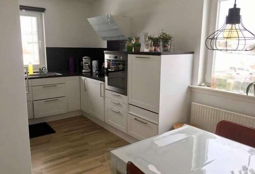 בית מלון כפרי Nordic Inn Thorshavn