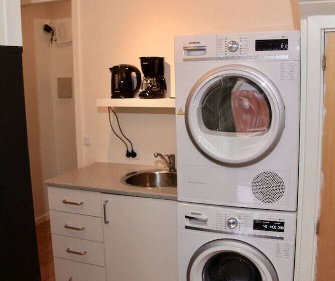 בית מלון כפרי Nordic Inn Thorshavn