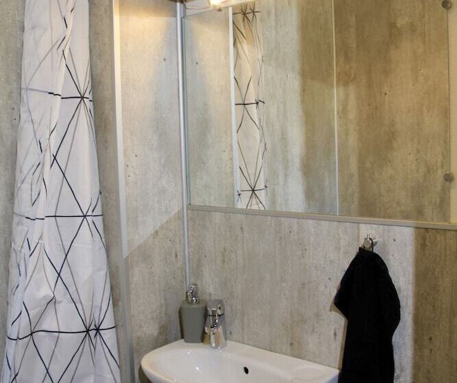 בית מלון כפרי Nordic Inn Thorshavn