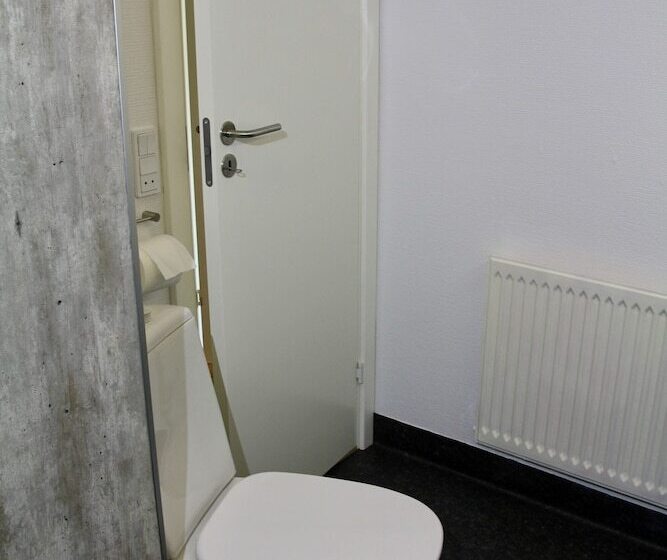 בית מלון כפרי Nordic Inn Thorshavn