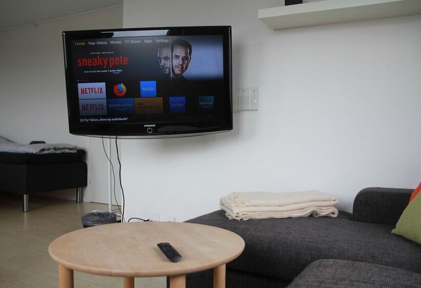 בית מלון כפרי Nordic Inn Thorshavn