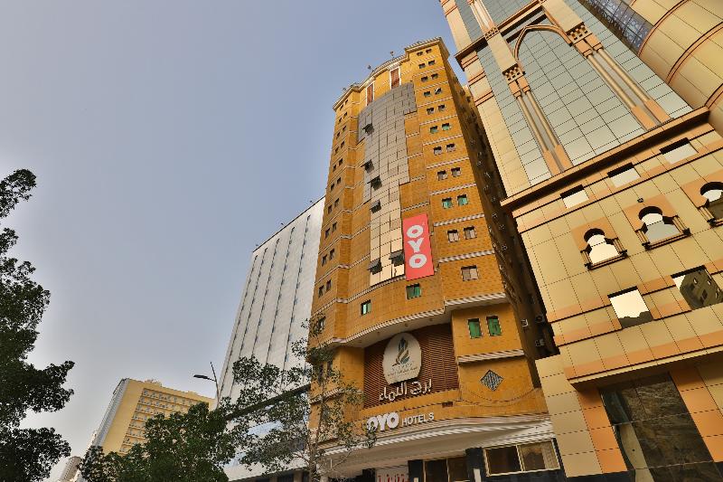 Отель Oyo 385 Qamar Residential Units