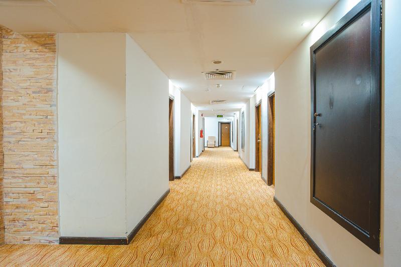 ホテル Oyo 478 Dorat Al Taqwa