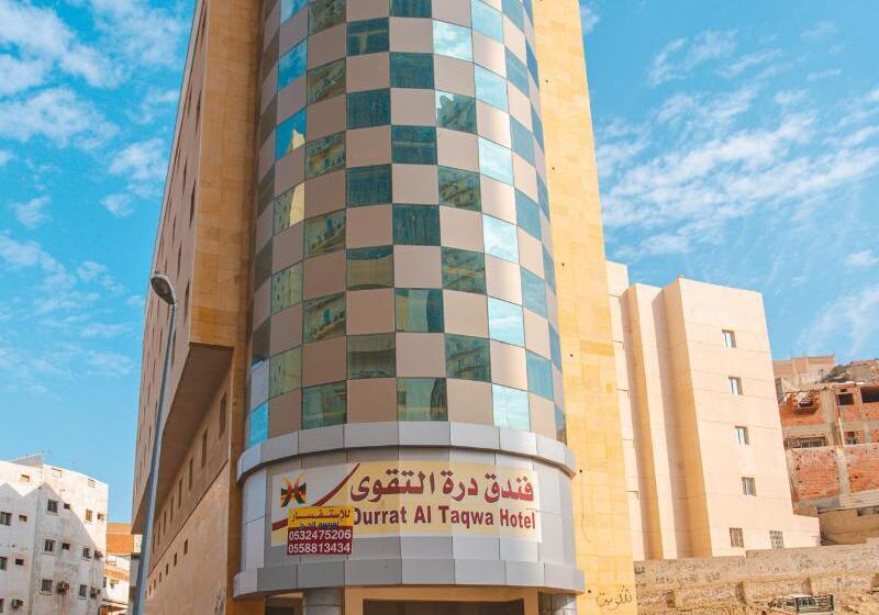 ホテル Oyo 478 Dorat Al Taqwa