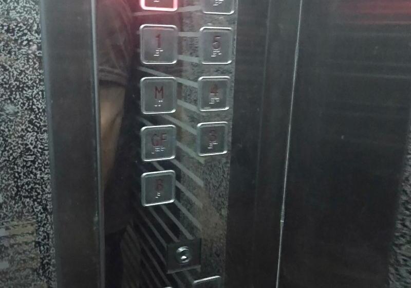 ホテル Oyo 498 Al Rashdoon