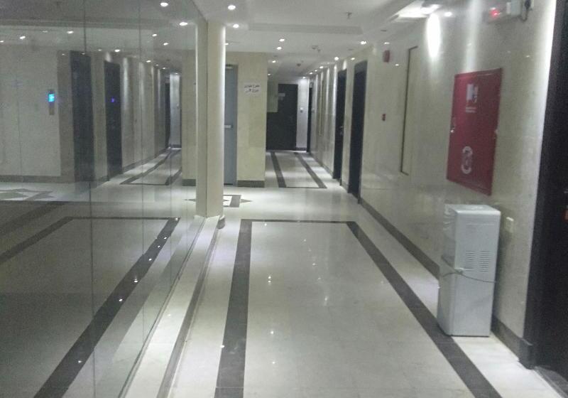 ホテル Oyo 498 Al Rashdoon