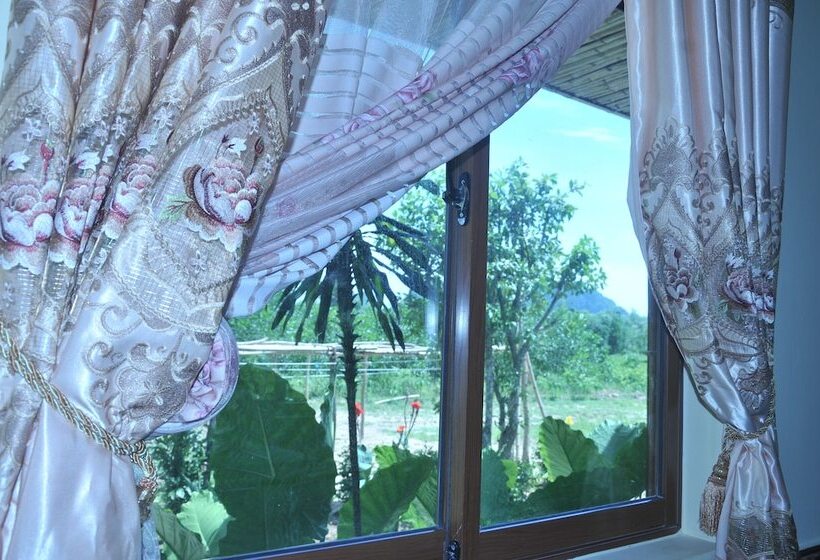 هتل Phong Nha Eco Mountain Farmstay