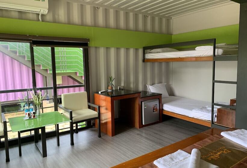 هتل Phong Nha Eco Mountain Farmstay