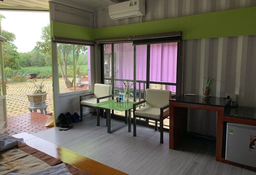 هتل Phong Nha Eco Mountain Farmstay