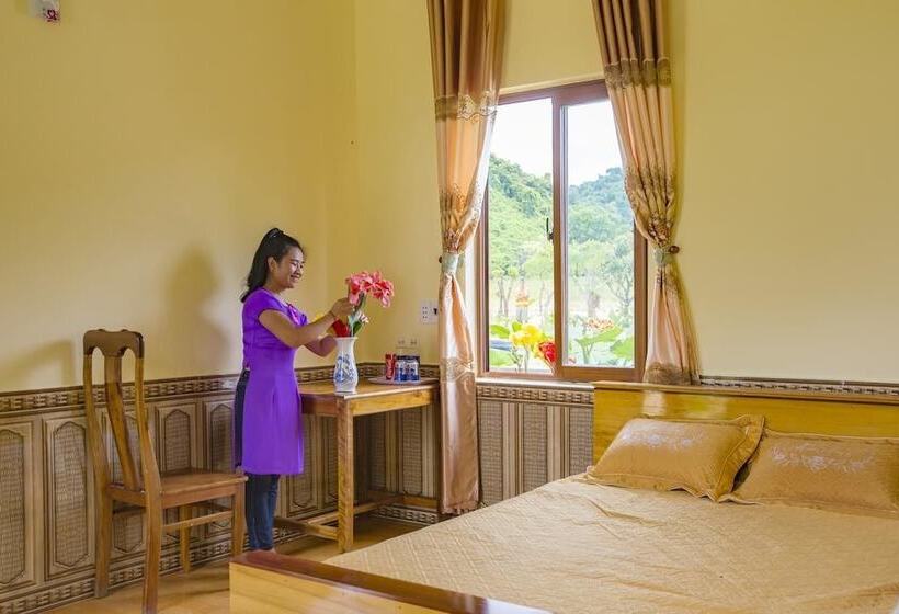 هتل Phong Nha Eco Mountain Farmstay