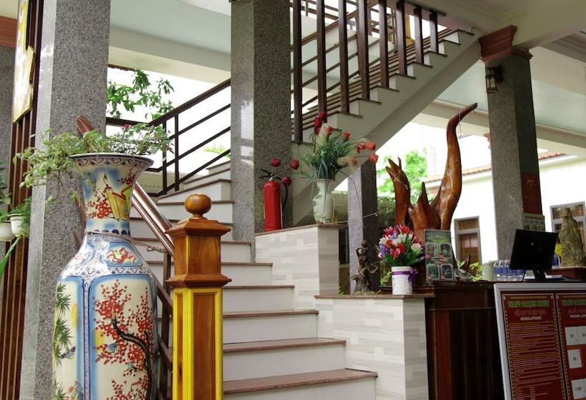 هتل Phong Nha Tuan Garden House