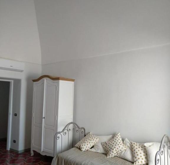 Отель R&d Rest And Dream Capri