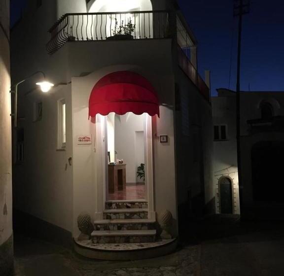 Отель R&d Rest And Dream Capri