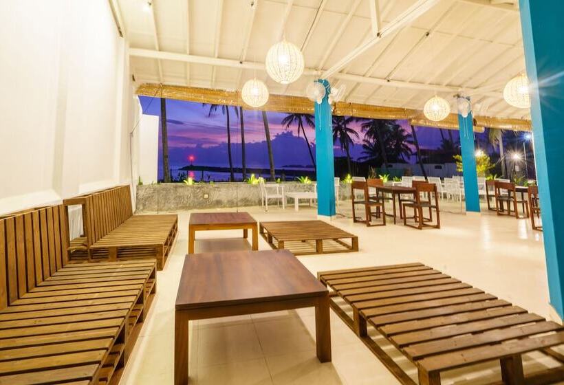 Hotel Shangrela Beach Resort By Ark