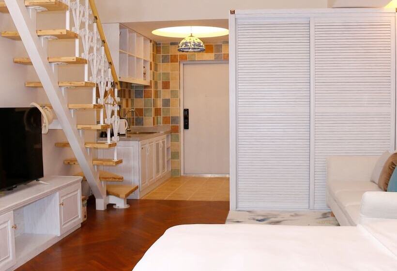 Отель Shenzhen Sea House Apartment