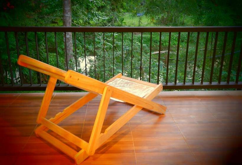 호텔 The Bliss Khao Sok Boutique Lodge